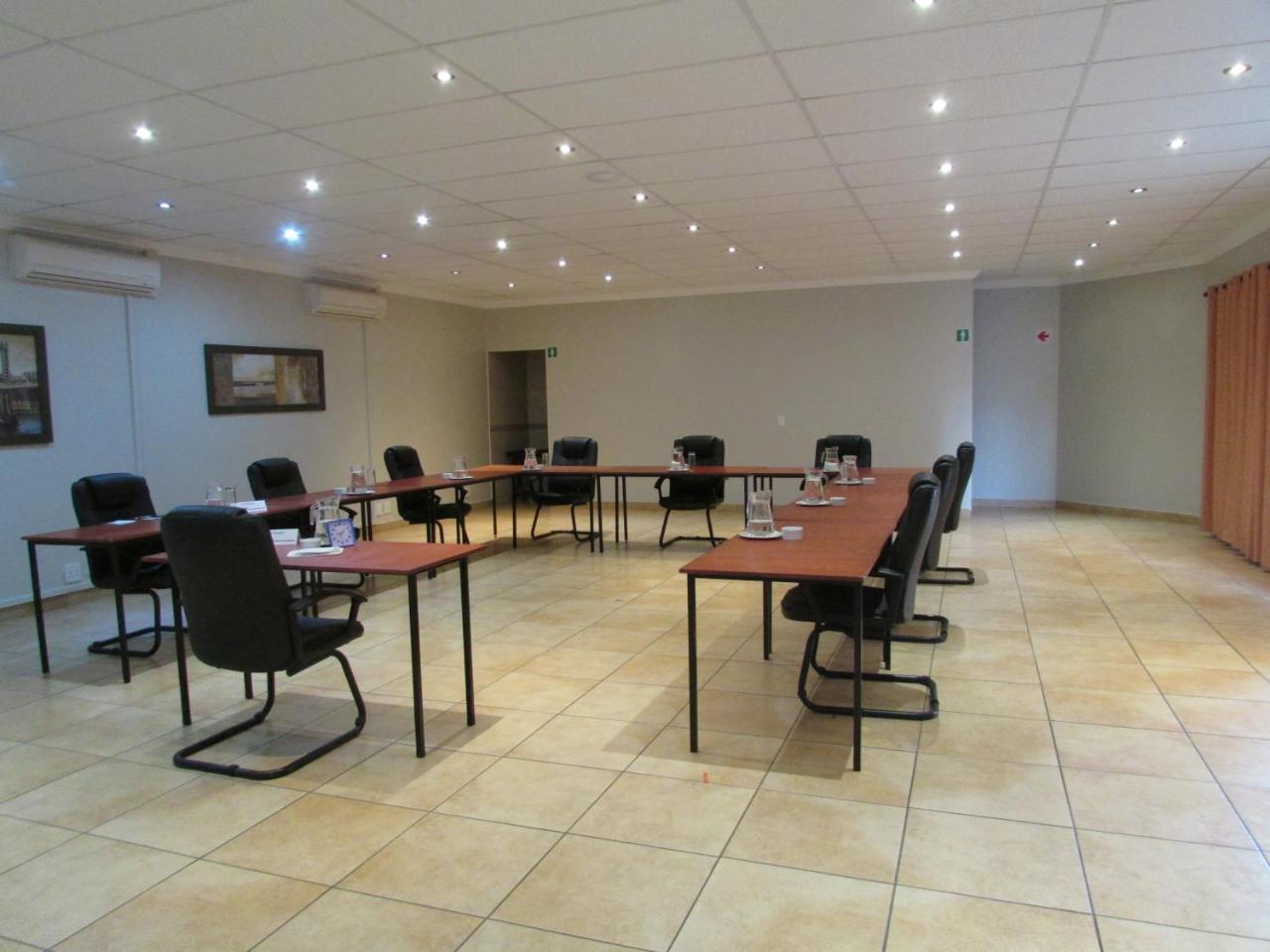 Europrime Boutique Hotel Boksburg Esterno foto