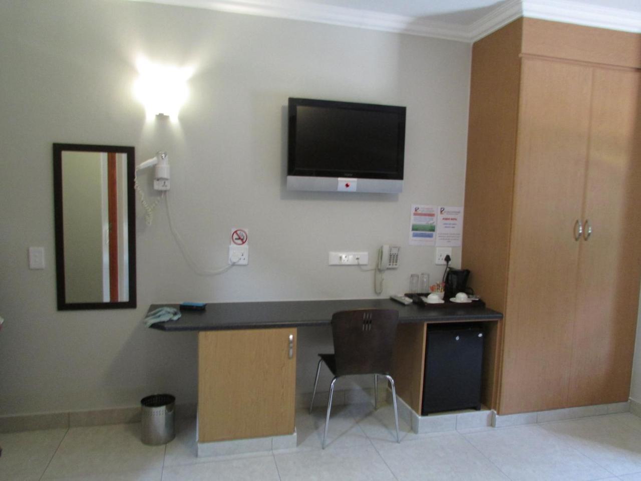 Europrime Boutique Hotel Boksburg Esterno foto