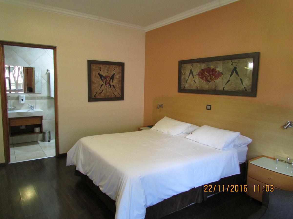 Europrime Boutique Hotel Boksburg Esterno foto