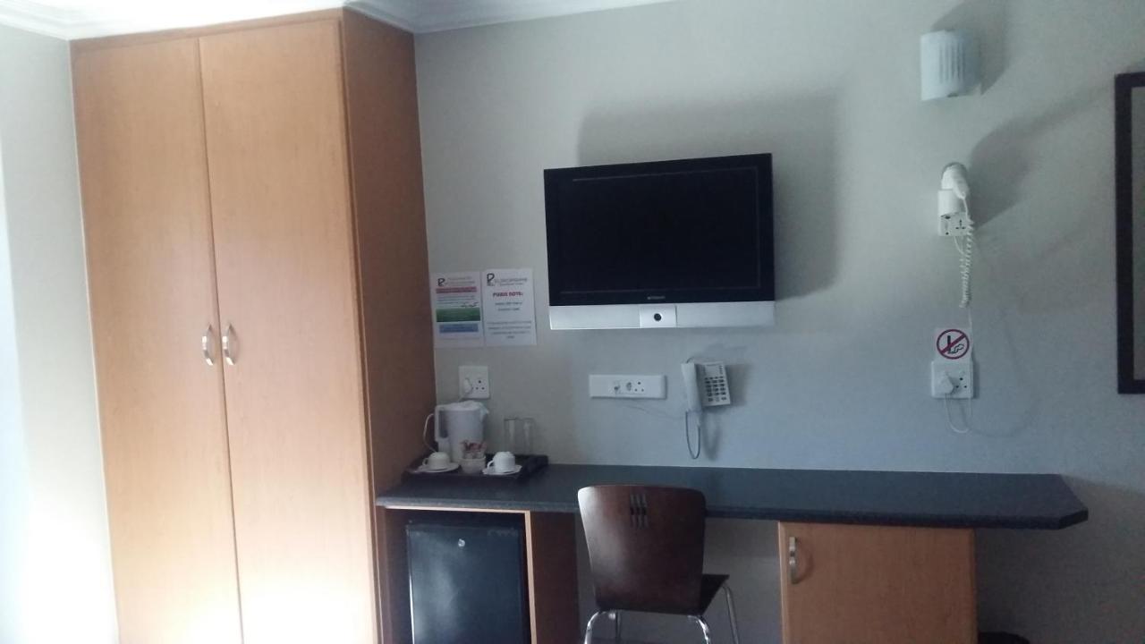 Europrime Boutique Hotel Boksburg Esterno foto